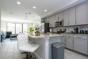 Beautiful 4 Bed 3 5 Bath With Jacuzzi