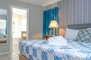 Amazing 5 BR w Game Room Minutes From Disney