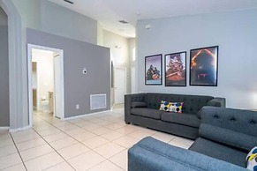 Amazing 5 BR w Game Room Minutes From Disney