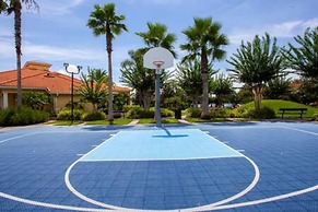 Amazing 5 BR w Game Room Minutes From Disney