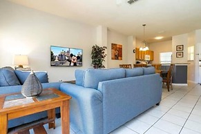 Cozy 3 BR w Private Pool