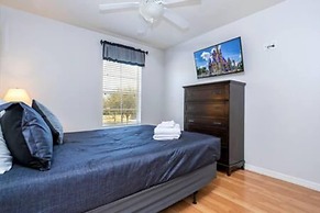 Cozy 3 BR w Private Pool