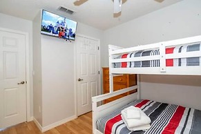 Cozy 3 BR w Private Pool