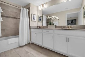 Storey Lake Resort 5BD Private Pool Close to Disne