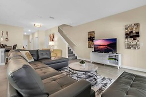 Storey Lake Resort 5BD Private Pool Close to Disne