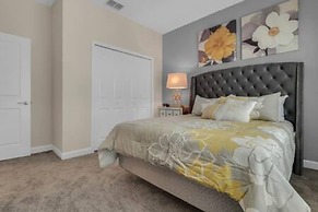 Storey Lake Resort 5BD Private Pool Close to Disne