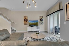 Storey Lake Resort 5BD Private Pool Close to Disne