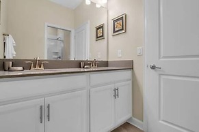 Storey Lake Resort 5BD Private Pool Close to Disne