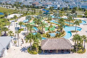 Gorgeous Home With Pool and Lake View
