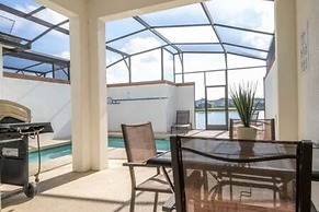 Gorgeous Home With Pool and Lake View