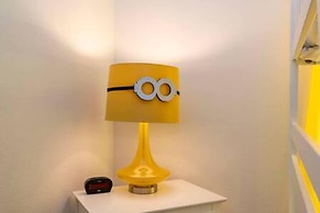 Gorgeous Home With Pool and Lake View