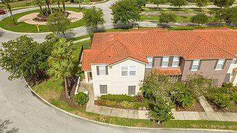 4 Bedrooms Close to Disney