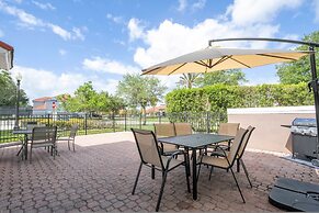 4 Bedrooms Close to Disney