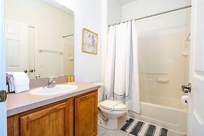 4 Bedrooms Close to Disney