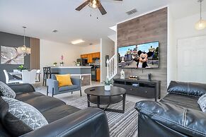 4 Bedrooms Close to Disney