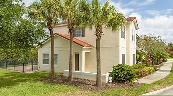 4 Bedrooms Close to Disney