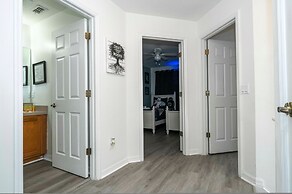 4 Bedrooms Close to Disney