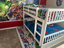 Fabulous 3 Bedroom With Game Room