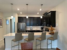 Fabulous 3 Bedroom With Game Room