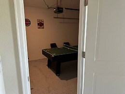 Fabulous 3 Bedroom With Game Room