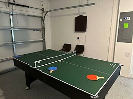 Fabulous 3 Bedroom With Game Room