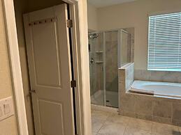 Fabulous 3 Bedroom With Game Room