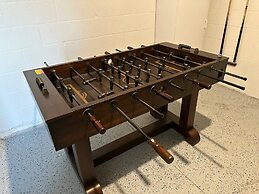 Fabulous 3 Bedroom With Game Room