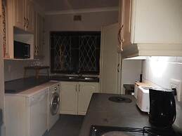 Cozy Margate Retreat Family Home With 2 Bedrooms