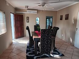 Cozy Margate Retreat Family Home With 2 Bedrooms