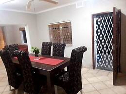 Cozy Margate Retreat Family Home With 2 Bedrooms