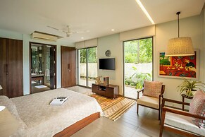 Avior by Hireavilla - 4BR w Infinity Pool in Parra