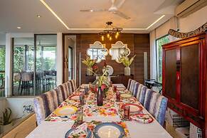 Avior by Hireavilla - 4BR w Infinity Pool in Parra