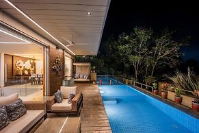 Avior by Hireavilla - 4BR w Infinity Pool in Parra