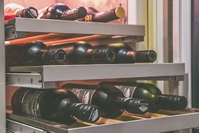 Cliffhouse by Hireavilla -5br w Pvt Pool in Saipem