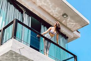 Cliffhouse by Hireavilla -5br w Pvt Pool in Saipem