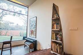 Frangipani by Hireavilla-5br Lux Estate in Alibaug