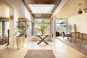 Frangipani by Hireavilla-5br Lux Estate in Alibaug