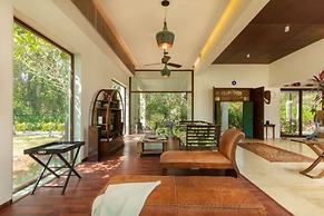 Frangipani by Hireavilla-5br Lux Estate in Alibaug