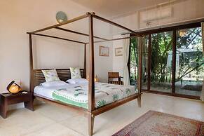 Frangipani by Hireavilla-5br Lux Estate in Alibaug