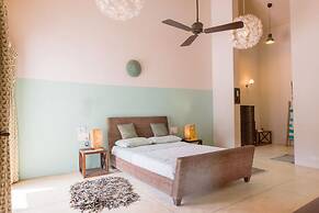 Frangipani by Hireavilla-5br Lux Estate in Alibaug