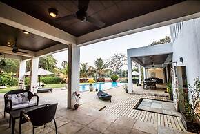 Frangipani by Hireavilla-5br Lux Estate in Alibaug