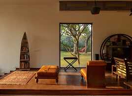 Frangipani by Hireavilla-5br Lux Estate in Alibaug