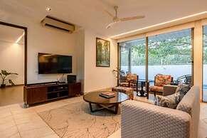 Aster by Hireavilla - 3BR w Private Pool in Parra