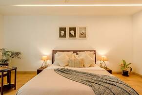 Aster by Hireavilla - 3BR w Private Pool in Parra