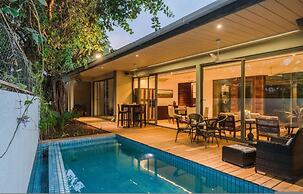 Aster by Hireavilla - 3BR w Private Pool in Parra