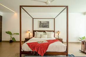 Aster by Hireavilla - 3BR w Private Pool in Parra