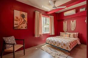 Legacy by Hireavilla- Full Field View Villa w Pool