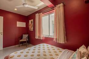 Legacy by Hireavilla- Full Field View Villa w Pool