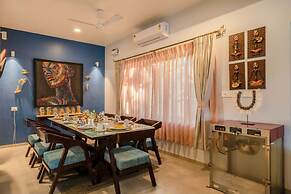 Legacy by Hireavilla- Full Field View Villa w Pool