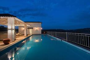 Irene Altezza by Hireavilla -2br w Pool in Pilerne